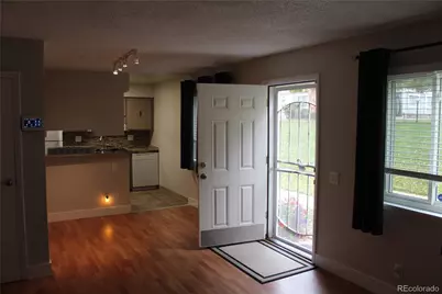 1291 S Wheeling Way, Aurora, CO 80012 - Photo 4