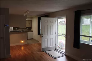 1291 S Wheeling Way, Aurora, CO 80012 - Photo 4