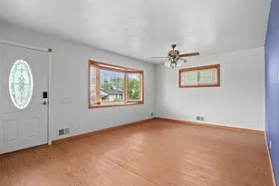 1464 Lucille Ct, Northglenn, CO 80233 - Photo 6