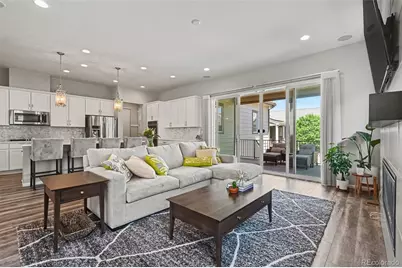 6421 Village Lane, Centennial, CO 80111 - Photo 10