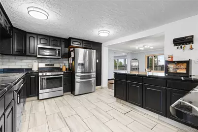 5425 Columbine Lane, Denver, CO 80221 - Photo 10
