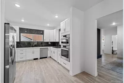 5755 W 43 Avenue, Denver, CO 80212 - Photo 6
