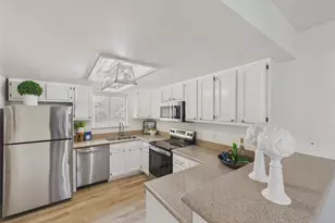 6320 Yank Ct, Arvada, CO 80004 - Photo 2