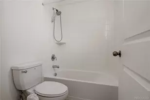 21824 E 39th Ave, Aurora, CO 80019 - Photo 38