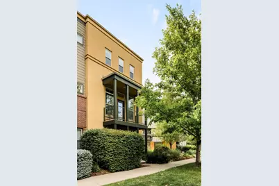 2889 Syracuse Court, Denver, CO 80238 - Photo 2