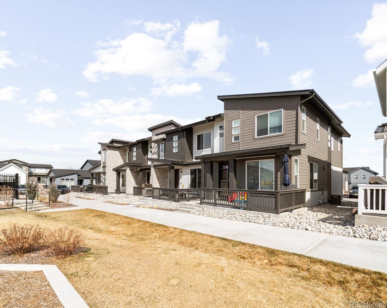 2037 Vance Way, Denver, CO 80227-3571