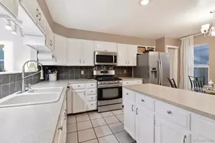 7903 S Garrison Way, Littleton, CO 80128 - Photo 10