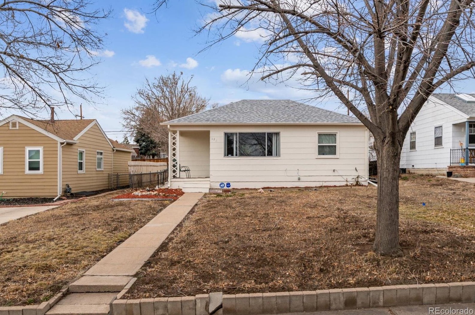 175 Clay St, Denver, CO 80219-2157