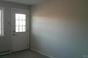 1064 Chambers Ct, Aurora, CO 80011 - Photo 4