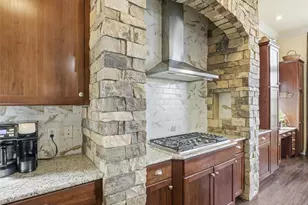 6945 S Robertsdale Way, Aurora, CO 80016 - Photo 10