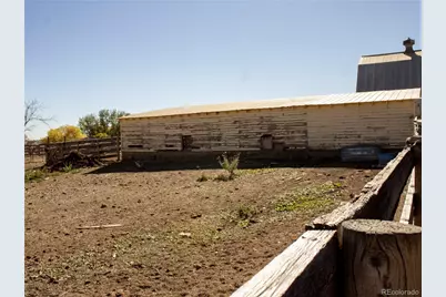 2306 E 1 St Street, Loveland, CO 80537 - Photo 28