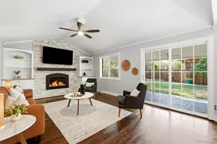 7705 E Napa Pl, Denver, CO 80237 - Photo 14