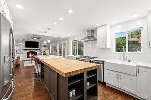 7705 E Napa Pl, Denver, CO 80237 - Photo 8