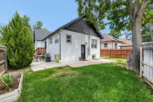 2695 Fairfax St, Denver, CO 80207 - Photo 26