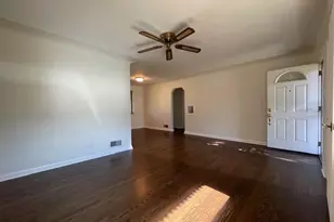 3060 Dahlia St, Denver, CO 80207 - Photo 4