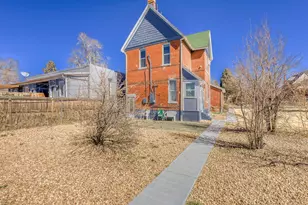 2949 N Columbine St, Denver, CO 80205 - Photo 4