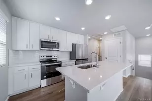 46518 Avery Ln, Bennett, CO 80102 - Photo 2