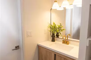 2300 S Krameria St, Denver, CO 80222 - Photo 12