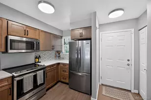 1818 S Quebec Way, Denver, CO 80231 - Photo 4