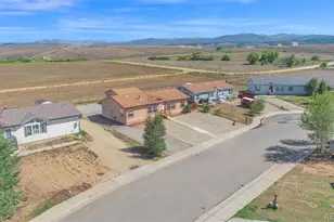529 E Aspen Dr, Granby, CO 80446 - Photo 2