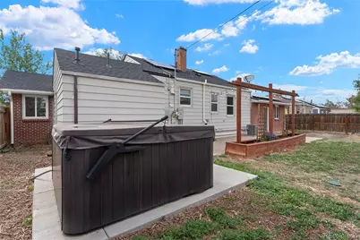 1960 Oakland Street, Aurora, CO 80010 - Photo 34