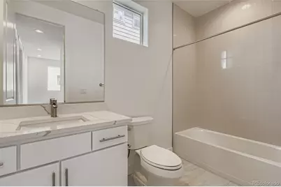 10886 E Hinsdale Circle, Centennial, CO 80112 - Photo 12