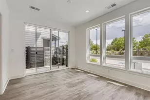 10886 E Hinsdale Cir, Centennial, CO 80112 - Photo 4