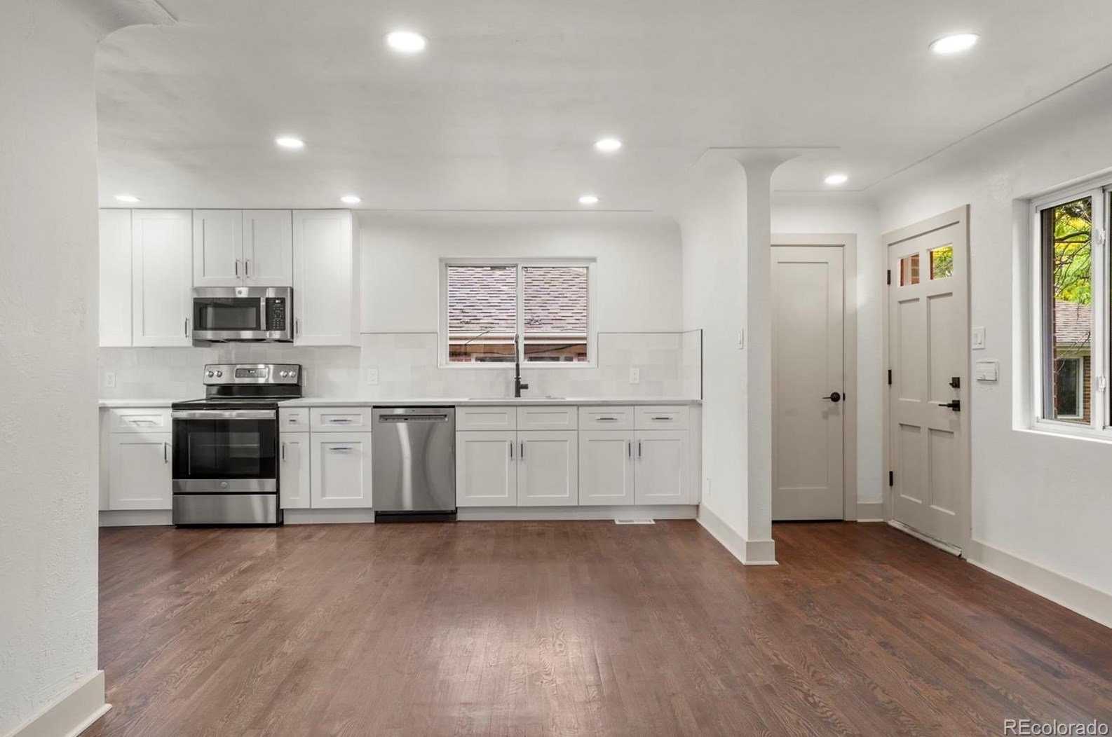 809 Forest St, Denver CO  80220-4407 exterior
