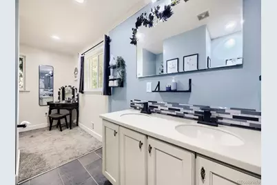 385 Main Street, Broomfield, CO 80020 - Photo 14