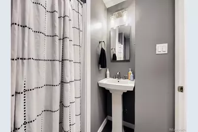 385 Main Street, Broomfield, CO 80020 - Photo 18