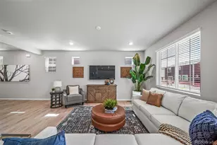 22392 E 38th Pl, Aurora, CO 80019 - Photo 6