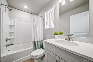 22392 E 38th Pl, Aurora, CO 80019 - Photo 16