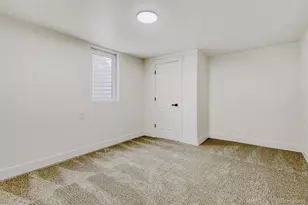 5500 Wheeling St, Denver, CO 80239 - Photo 20