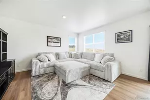 43196 Capilano Clb Ct, Elizabeth, CO 80107 - Photo 6