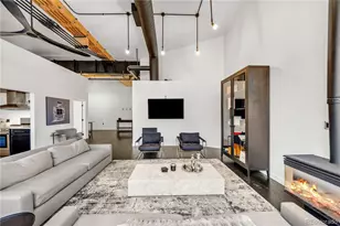 1090 Cherokee St, Denver, CO 80204 - Photo 22