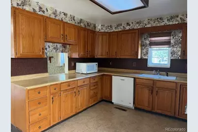 3134 Blackhawk Street, Aurora, CO 80011 - Photo 2