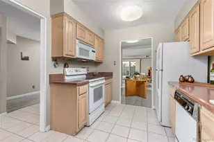 3534 S Ivanhoe St, Denver, CO 80237 - Photo 10