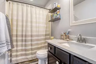 1871 S Buchanan Cir, Aurora, CO 80018 - Photo 10