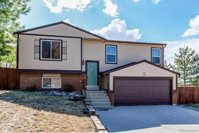 911 Park View, Castle Rock, CO 80104 - Photo 2