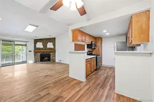 907 S Yampa St, Aurora, CO 80017 - Photo 8