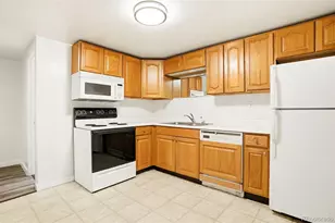 5702 S Pearl St, Littleton, CO 80121 - Photo 16