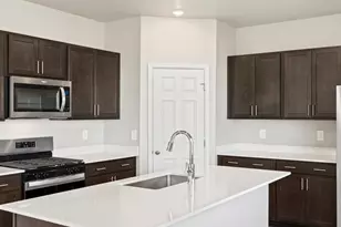 4673 Rabbitbrush St, Johnstown, CO 80534 - Photo 10