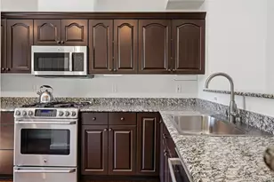 944 Ivanhoe St, Denver, CO 80220 - Photo 16