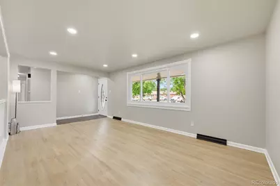 6902 Oak Way, Arvada, CO 80004 - Photo 8