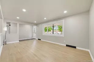 6902 Oak Way, Arvada, CO 80004 - Photo 8