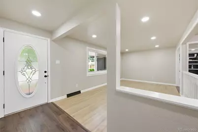6902 Oak Way, Arvada, CO 80004 - Photo 6