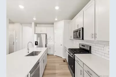 8896 Salida Street, Commerce City, CO 80022 - Photo 12