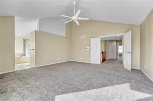 17672 E Weaver Pl, Aurora, CO 80016 - Photo 32