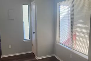 910 S Dawson Way, Aurora, CO 80012 - Photo 4