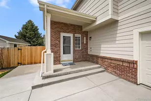 3865 S Rome Way, Aurora, CO 80018 - Photo 2
